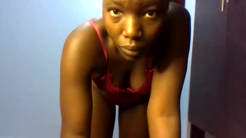 Erica online show from 05-30-26, 02:41
