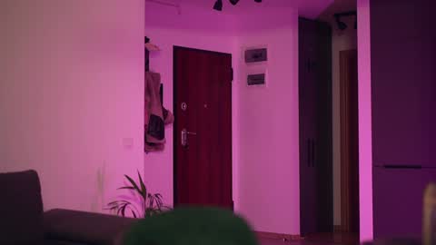 Snapshot of velvettangel chatting on 03-11-25, 02:07 Adalline online show from 03-11-25, 02:07