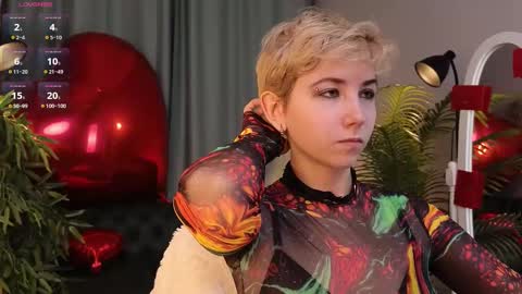 CLEOshort hair  TIna long hair  online show from 02-15-25, 03:06