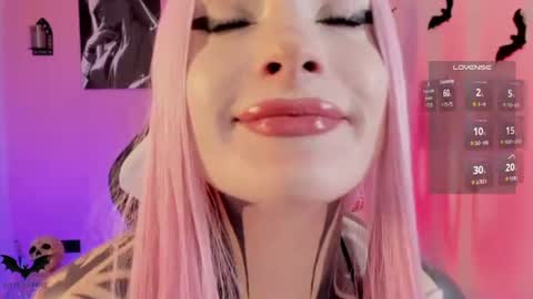 Jess online show from 07-24-26, 03:59