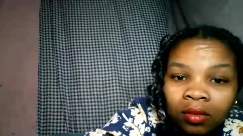 velyssa online show from 07-28-26, 11:37