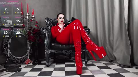 Snapshot of venenaschwarz chatting on 02-27-25, 05:58 MISTRESS online show from 02-27-25, 05:58