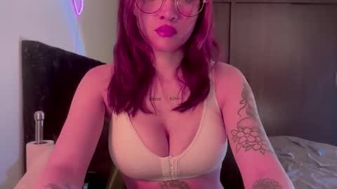 Lanna   online show from 11-04-25, 11:31