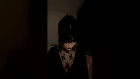 venom_goddess online show from 05-19-26, 07:53