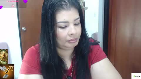 Snapshot of venus1111_ chatting on 06-10-26, 11:24 HI IM VENUS SMALL BOOBS BIG HEART WARM PUSSY online show from 06-10-26, 11:24