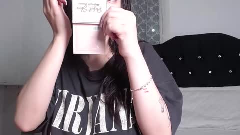 venus_art11 online show from 12-29-24, 03:22