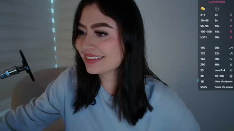 Snapshot of venus_leroy chatting on 05-19-26, 09:54 Venus online show from 05-19-26, 09:54