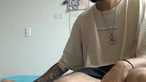 Snapshot of venus_midnight1 chatting on 02-15-26, 01:41 venus_midnight1 online show from 02-15-26, 01:41