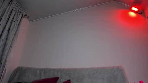 Sofi online show from 10-11-25, 01:16