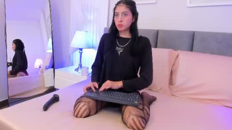 VENUS online show from 06-30-26, 11:22