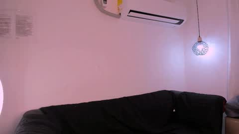 venus_velvet online show from 10-17-25, 08:28