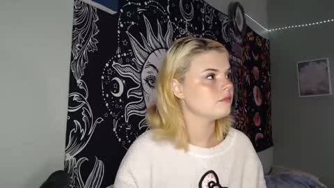 Miss Venus online show from 09-11-25, 01:55