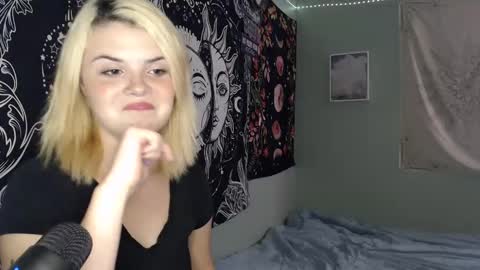 Miss Venus online show from 09-17-25, 08:54