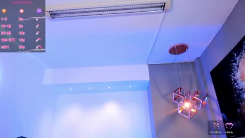 Venus Cooper Everyday From 1400 to 2200 Col Time online show from 04-22-26, 08:10