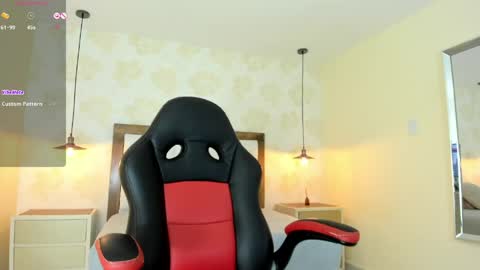 Snapshot of venusgreys1 chatting on 05-23-26, 12:09 VENUS online show from 05-23-26, 12:09