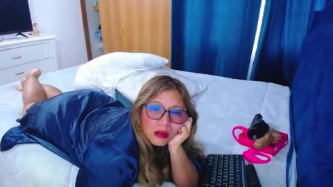 venushot1xx online show from 05-29-26, 12:03