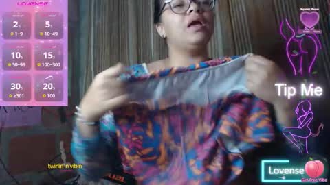 Snapshot of venuslovelatina chatting on 03-27-26, 07:58 venuslovelatina online show from 03-27-26, 07:58