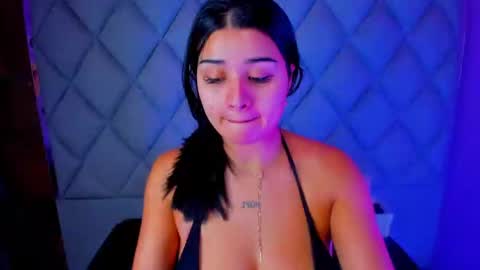 Venusowen  online show from 10-08-25, 01:31