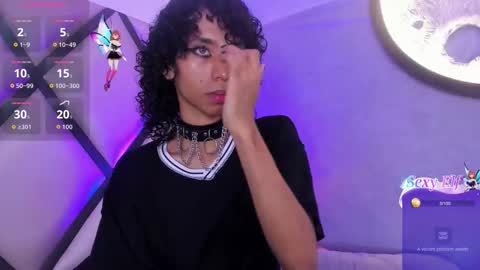 Snapshot of venuss_03 chatting on 12-14-25, 03:45 venuss_03 online show from 12-14-25, 03:45