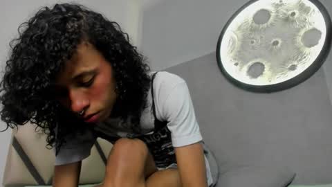 Snapshot of venuss_03 chatting on 03-28-26, 03:17 venuss_03 online show from 03-28-26, 03:17