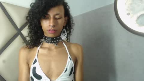 venuss_03 online show from 05-28-26, 03:26
