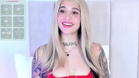 Shelly online show from 11-19-25, 04:01