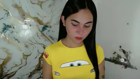 Snapshot of veola_sexy chatting on 05-24-26, 04:01 veola_sexy online show from 05-24-26, 04:01