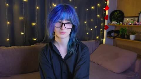 Erica online show from 04-06-26, 08:43