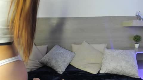 Snapshot of vera_dalton chatting on 11-30-25, 04:27 Vera Dalton online show from 11-30-25, 04:27