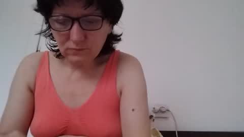 Vera online show from 03-30-26, 03:13