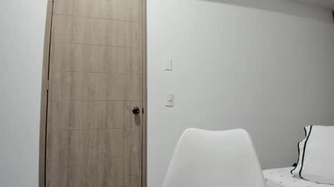 Snapshot of vera_fernandez chatting on 02-24-25, 10:14 Vera online show from 02-24-25, 10:14