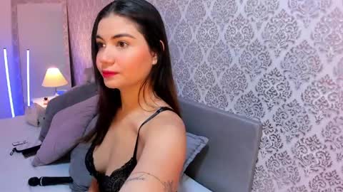 Snapshot of vera_price_ chatting on 06-07-26, 12:42 Vera online show from 06-07-26, 12:42