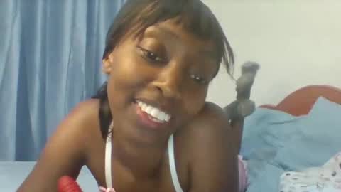 Snapshot of verabright chatting on 10-08-25, 09:12 verabright online show from 10-08-25, 09:12