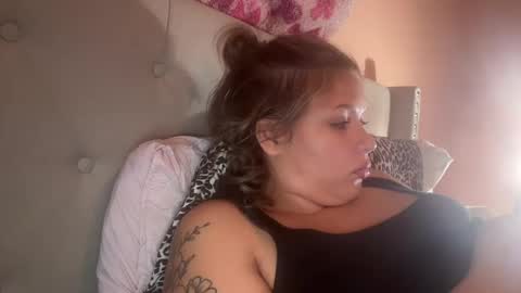 Snapshot of veranikimi chatting on 07-22-26, 01:52 veranikimi online show from 07-22-26, 01:52