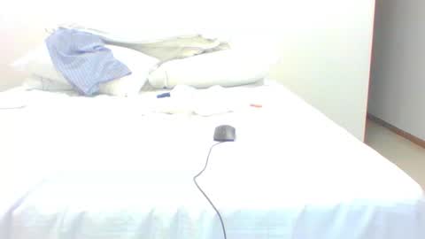 vergagolosa22 online show from 11-26-25, 04:13