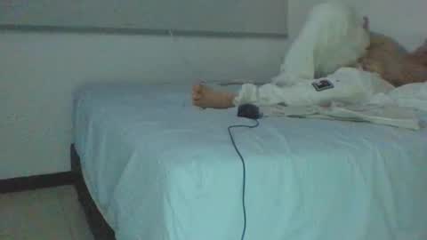 Snapshot of vergagolosa22 chatting on 03-16-26, 03:45 vergagolosa22 online show from 03-16-26, 03:45