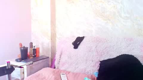 Vero online show from 10-15-25, 03:17