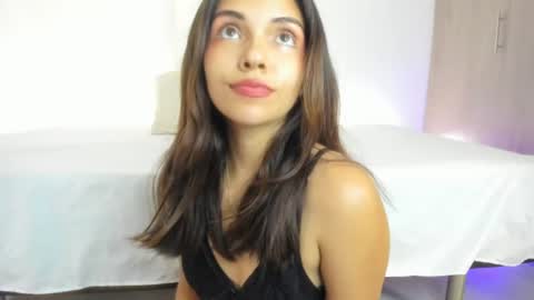 Snapshot of verohoneymoon chatting on 07-02-26, 03:45 Veronica online show from 07-02-26, 03:45