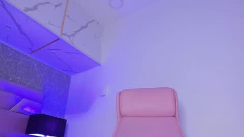 Vero online show from 02-25-25, 07:52