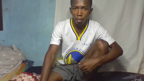 Snapshot of verolla31 chatting on 02-17-25, 03:09 verolla31 online show from 02-17-25, 03:09