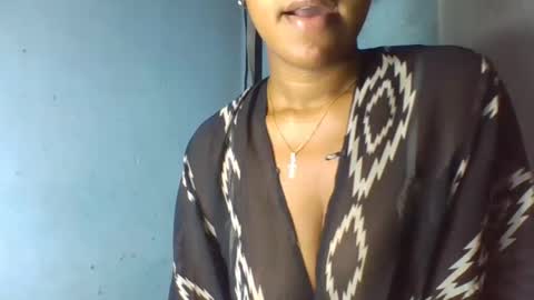 Snapshot of verolla31 chatting on 02-19-25, 07:38 verolla31 online show from 02-19-25, 07:38