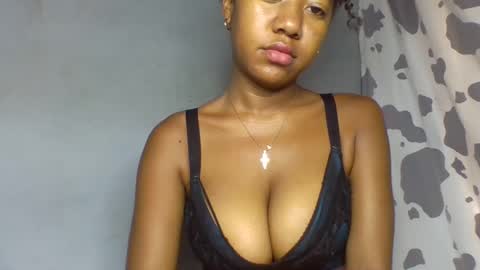 Snapshot of verolla31 chatting on 02-27-25, 08:39 verolla31 online show from 02-27-25, 08:39