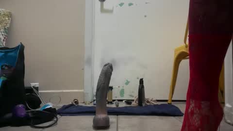 Hmartinez365 online show from 10-24-25, 01:57