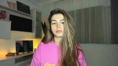 Lolitalolz online show from 01-26-25, 02:03