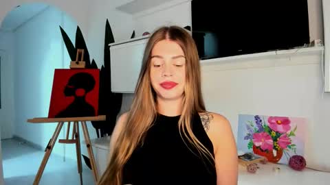 Lolitalolz online show from 10-19-25, 04:40