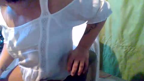 Snapshot of veronica90210 chatting on 12-02-25, 08:15 veronica90210 online show from 12-02-25, 08:15