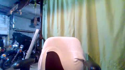 Snapshot of veronica90210 chatting on 12-03-25, 04:16 veronica90210 online show from 12-03-25, 04:16