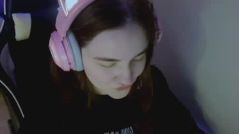 Veronica online show from 05-26-26, 02:35
