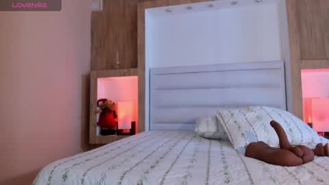 Snapshot of veronica_garciaa chatting on 11-28-25, 11:35 Johovanna online show from 11-28-25, 11:35