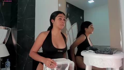 Veronica online show from 07-18-26, 12:42